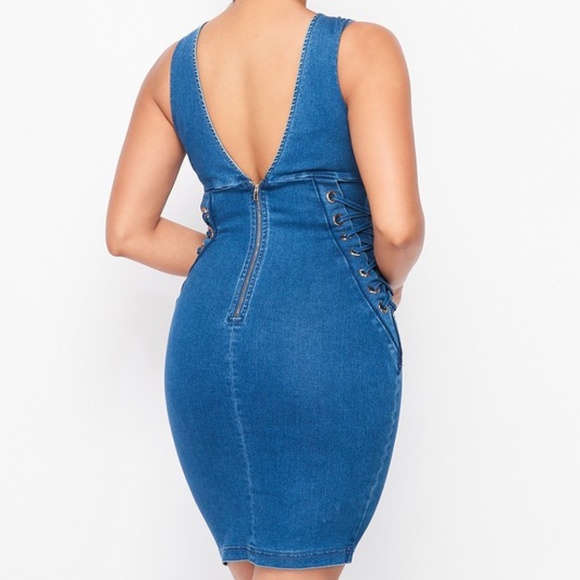 💙 LAST ONE 💙 Sexy Stretch Dark Denim Grommet Plunge Dress (B) - Picture 5 of 5